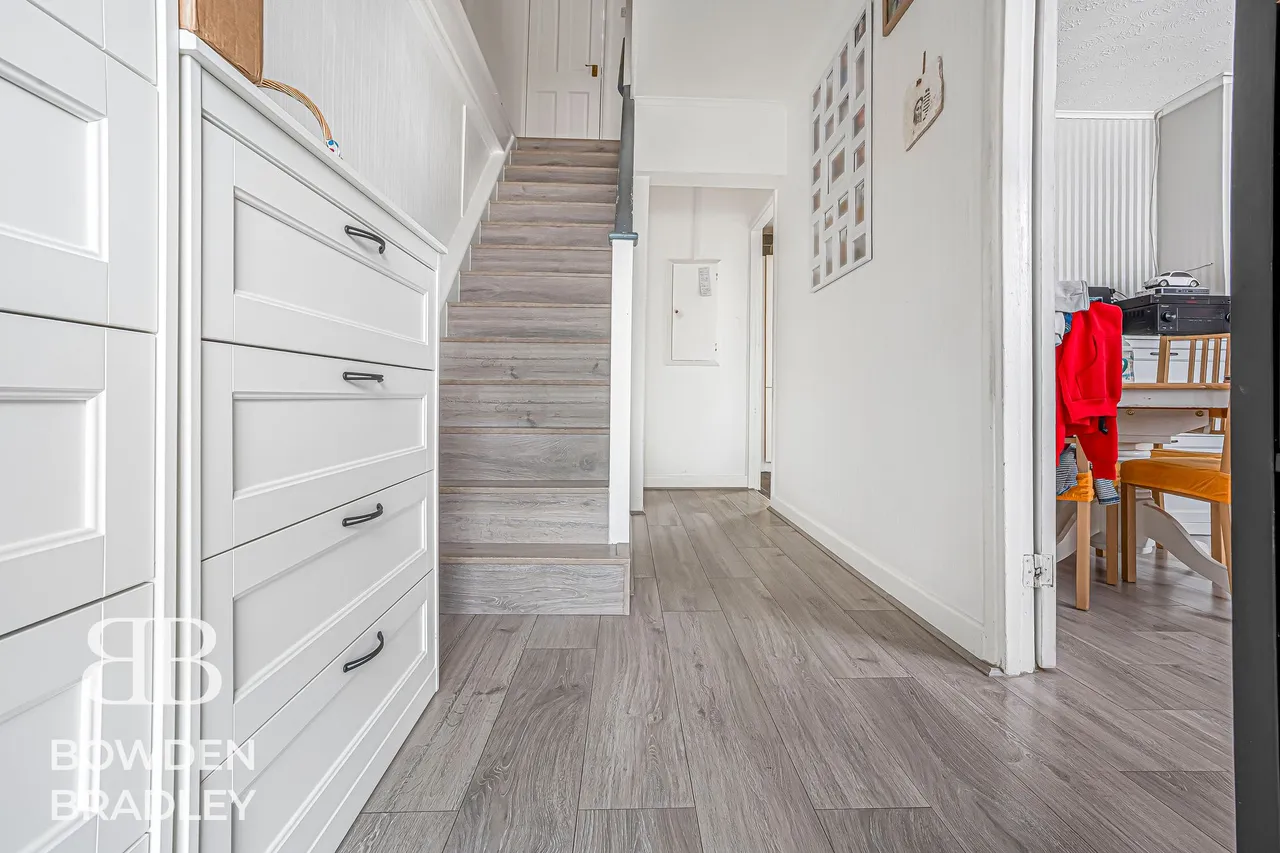Brocket Way, Chigwell, IG7, photo 5