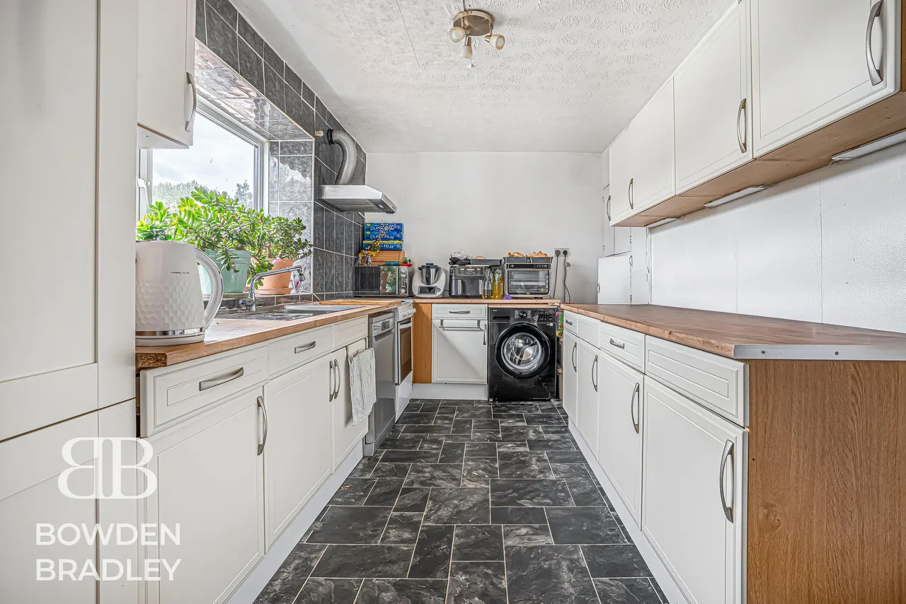 Brocket Way, Chigwell, IG7, photo 4