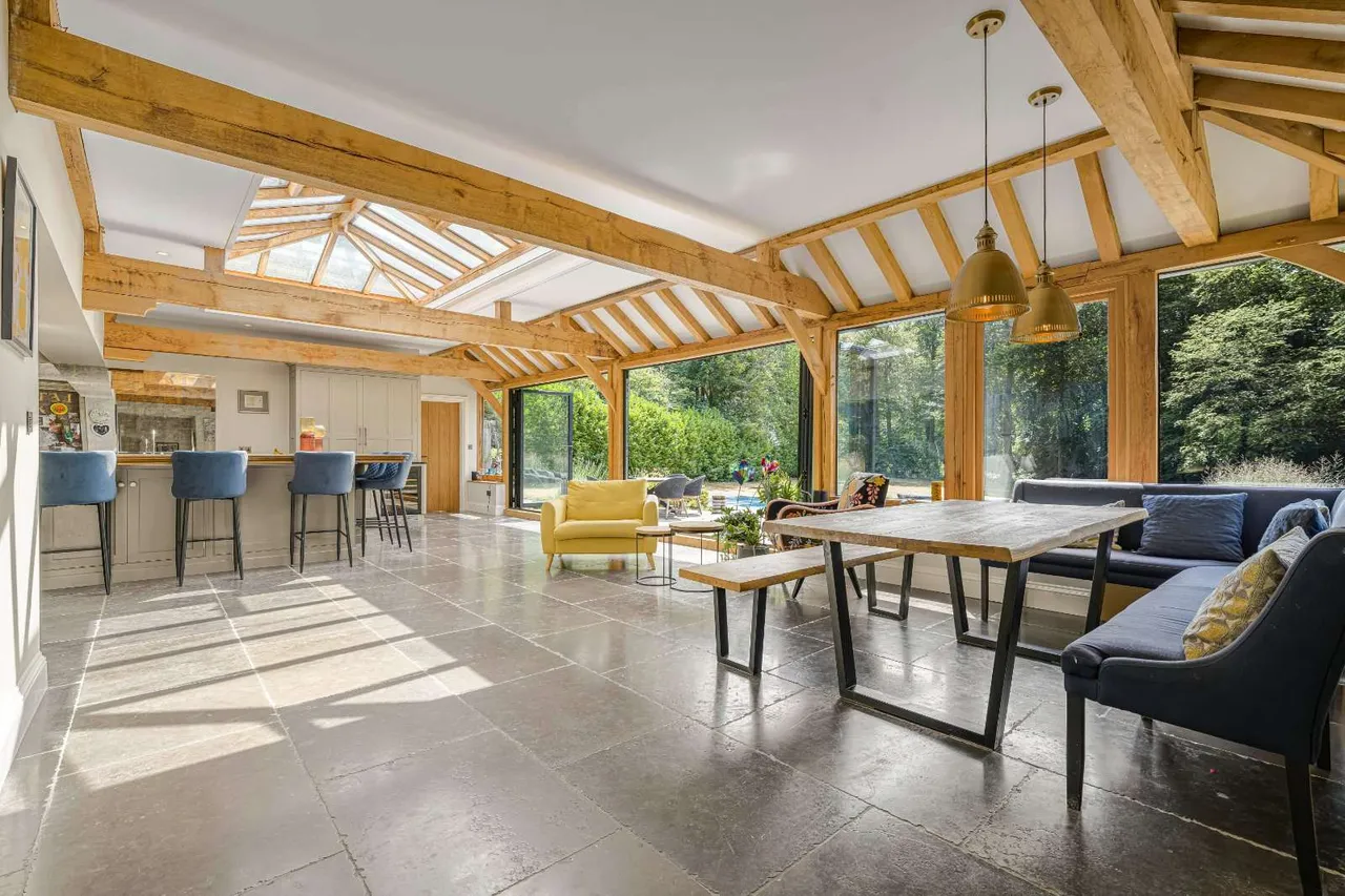 Marlow Common, Marlow, Buckinghamshire, SL7 2QR, photo 3