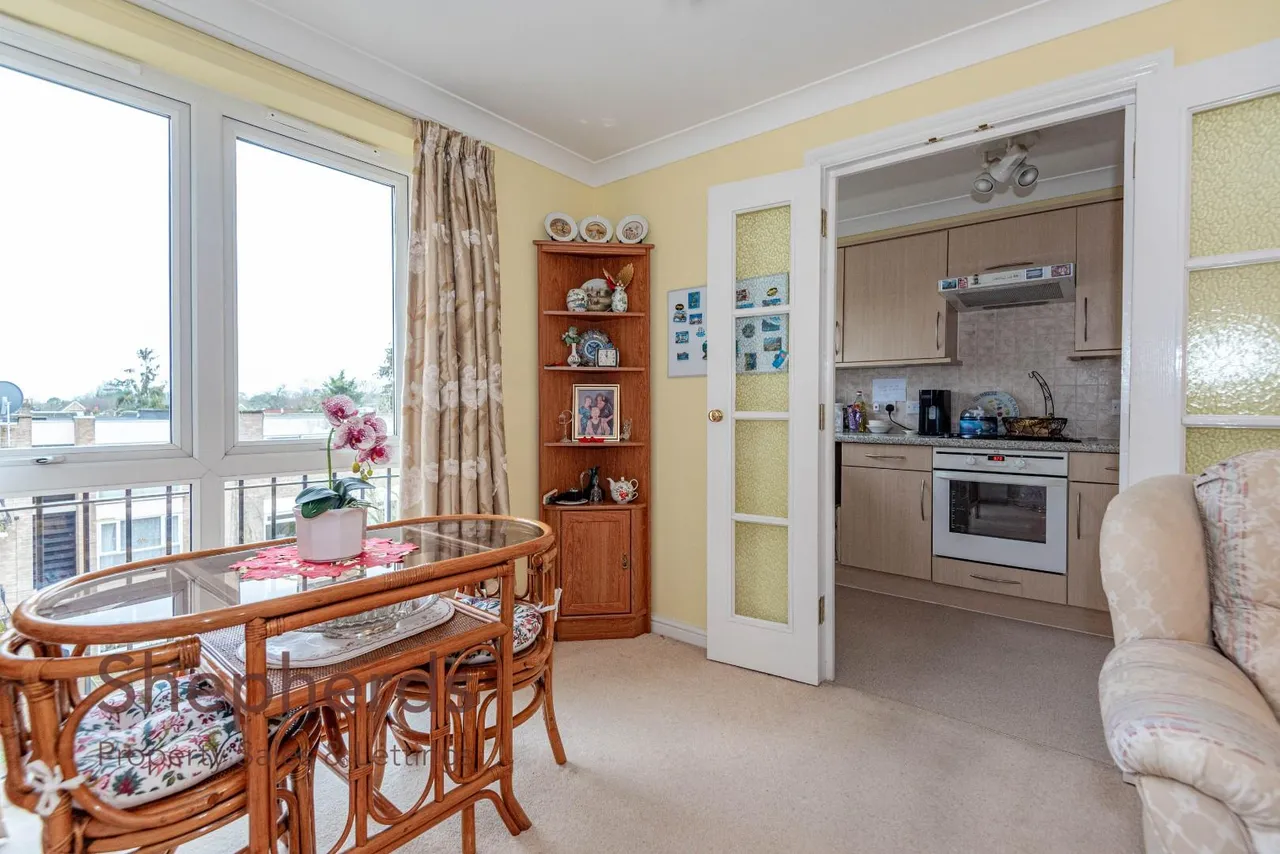 Brocket Road, Hoddesdon, EN11, photo 4