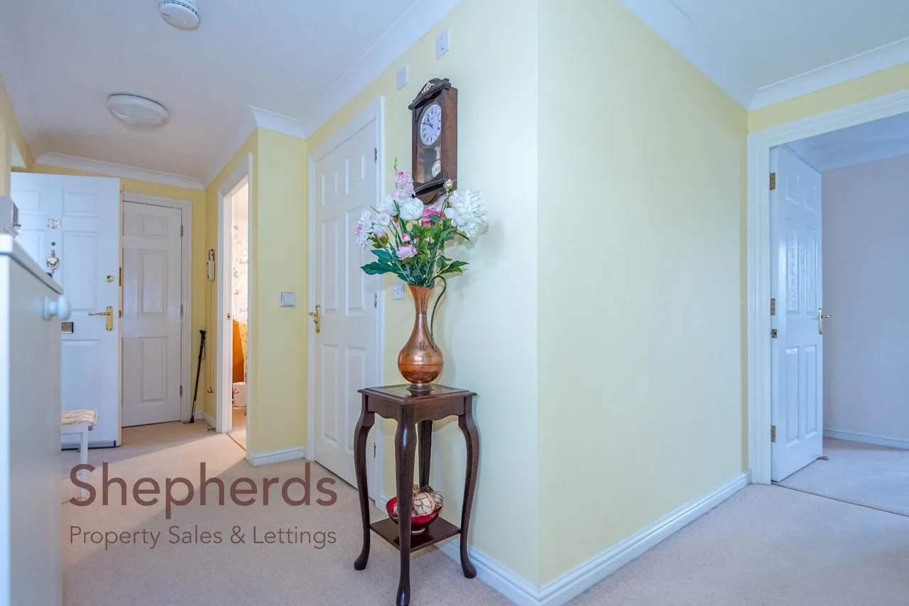 Brocket Road, Hoddesdon, EN11, photo 8