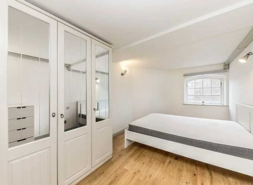 Deal Street, Brick Lane, E1, photo 6