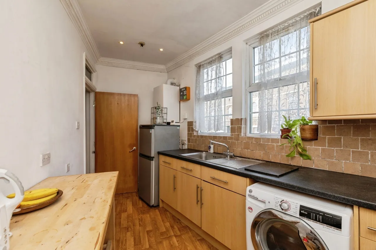 Dean Lane, Bristol, BS3, photo 4