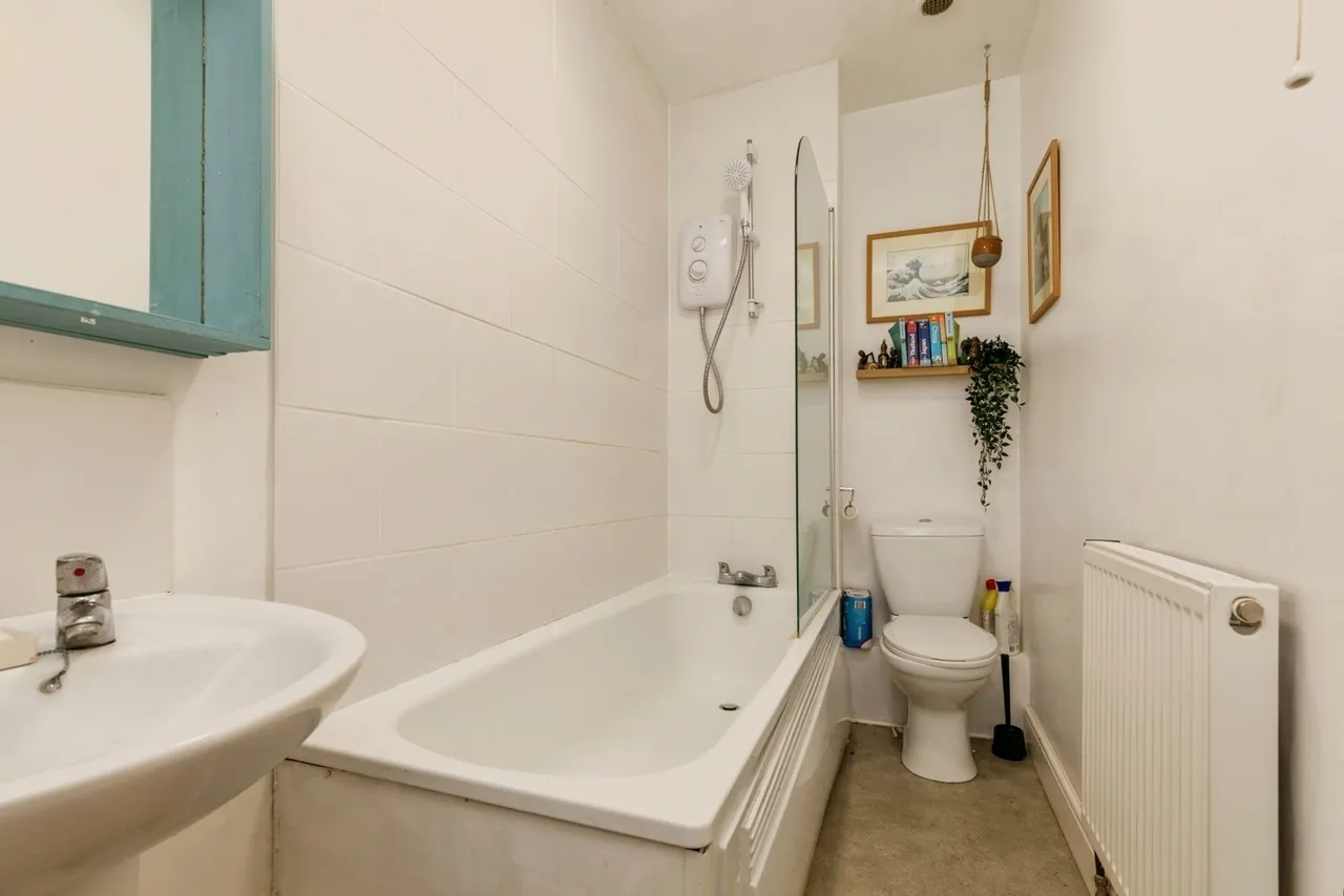 Dean Lane, Bristol, BS3, photo 12
