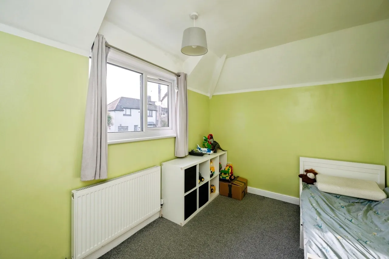 Middleton Road, Mansfield Woodhouse, Mansfield, Nottinghamshire, NG19, photo 8