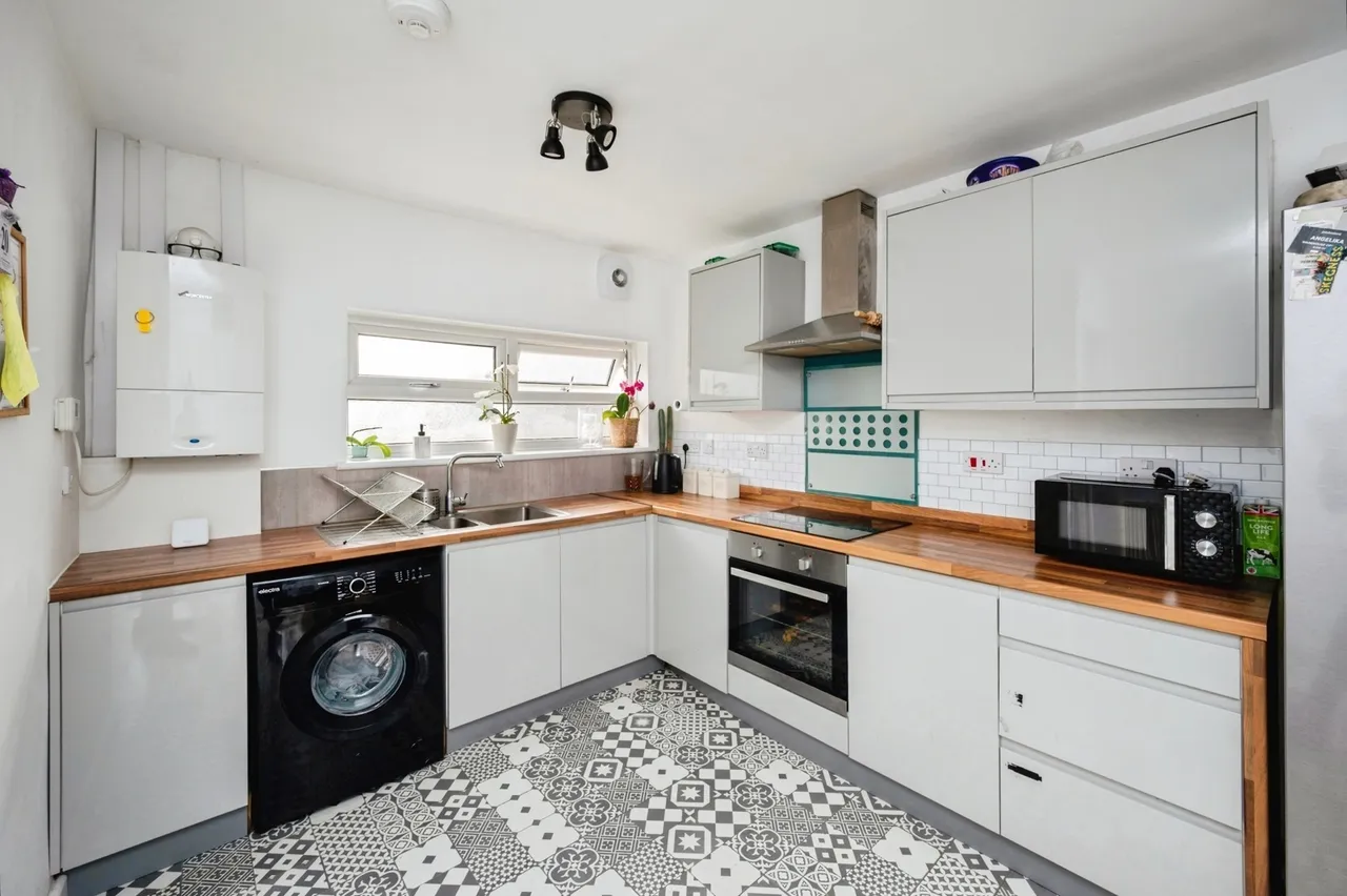 Middleton Road, Mansfield Woodhouse, Mansfield, Nottinghamshire, NG19, photo 3