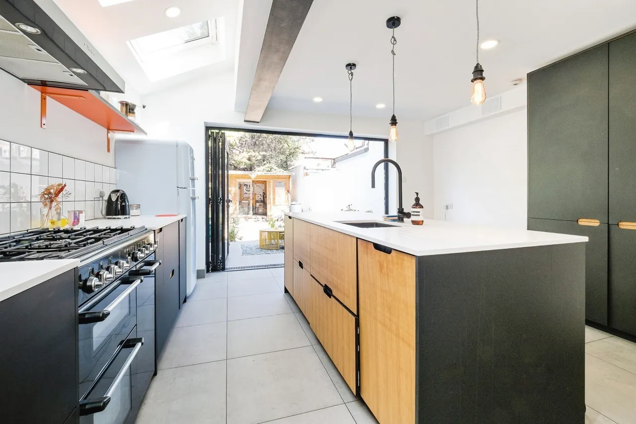 Lathom Road, East Ham, London, E6, photo 15