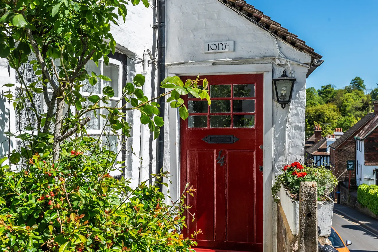 High Street, Oxted, RH8, photo 9