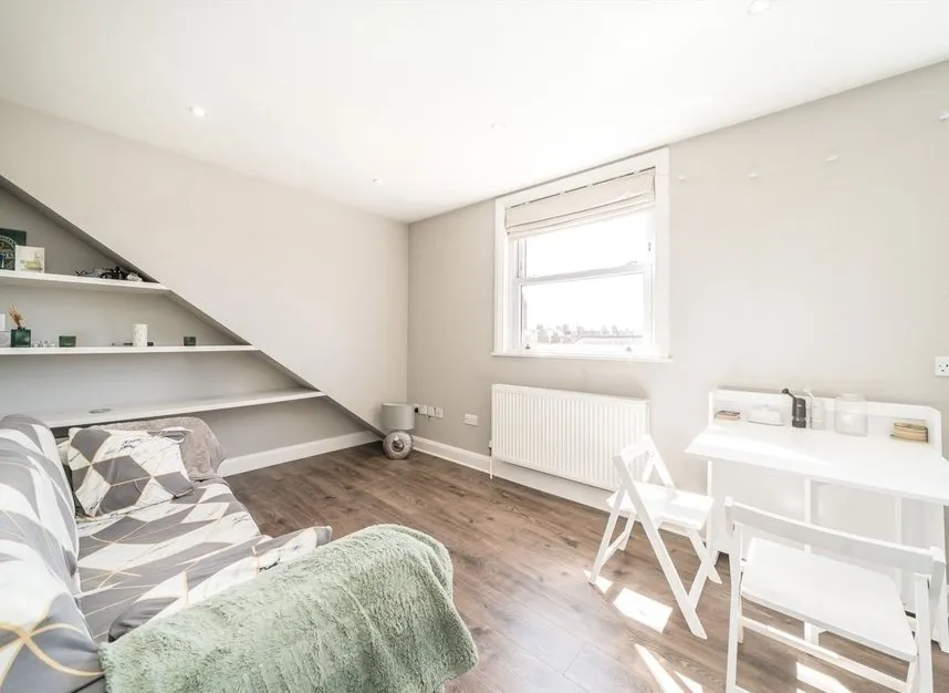 Downton Avenue, Streatham Hill, SW2, photo 4