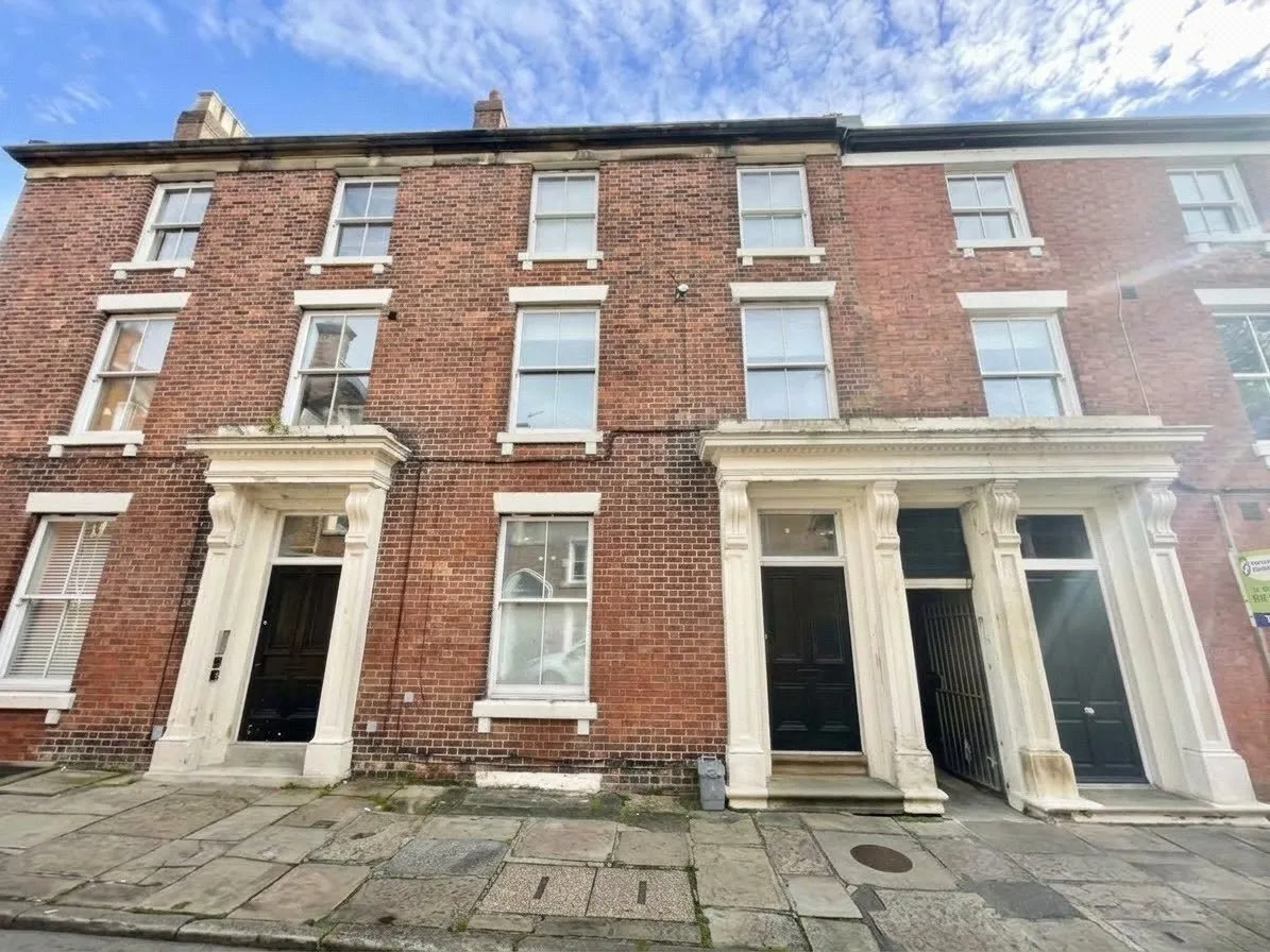2 bed flat for sale, Waltons Parade, Preston, PR1