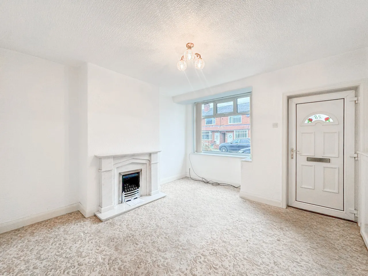 St. James Avenue, Elton, Bury BL8, photo 2