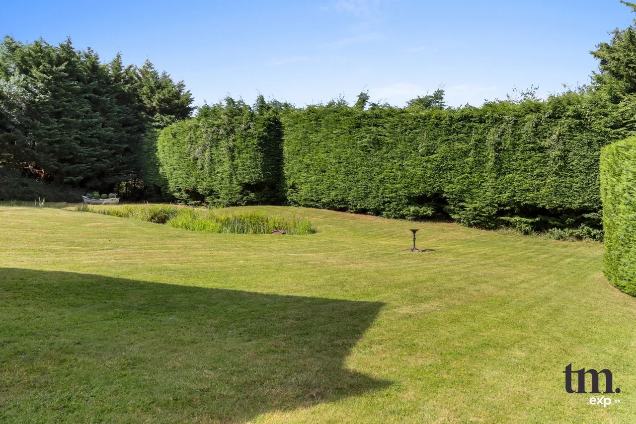 Smiths Green, Takeley, Bishop's Stortford, CM22 6NR, photo 4