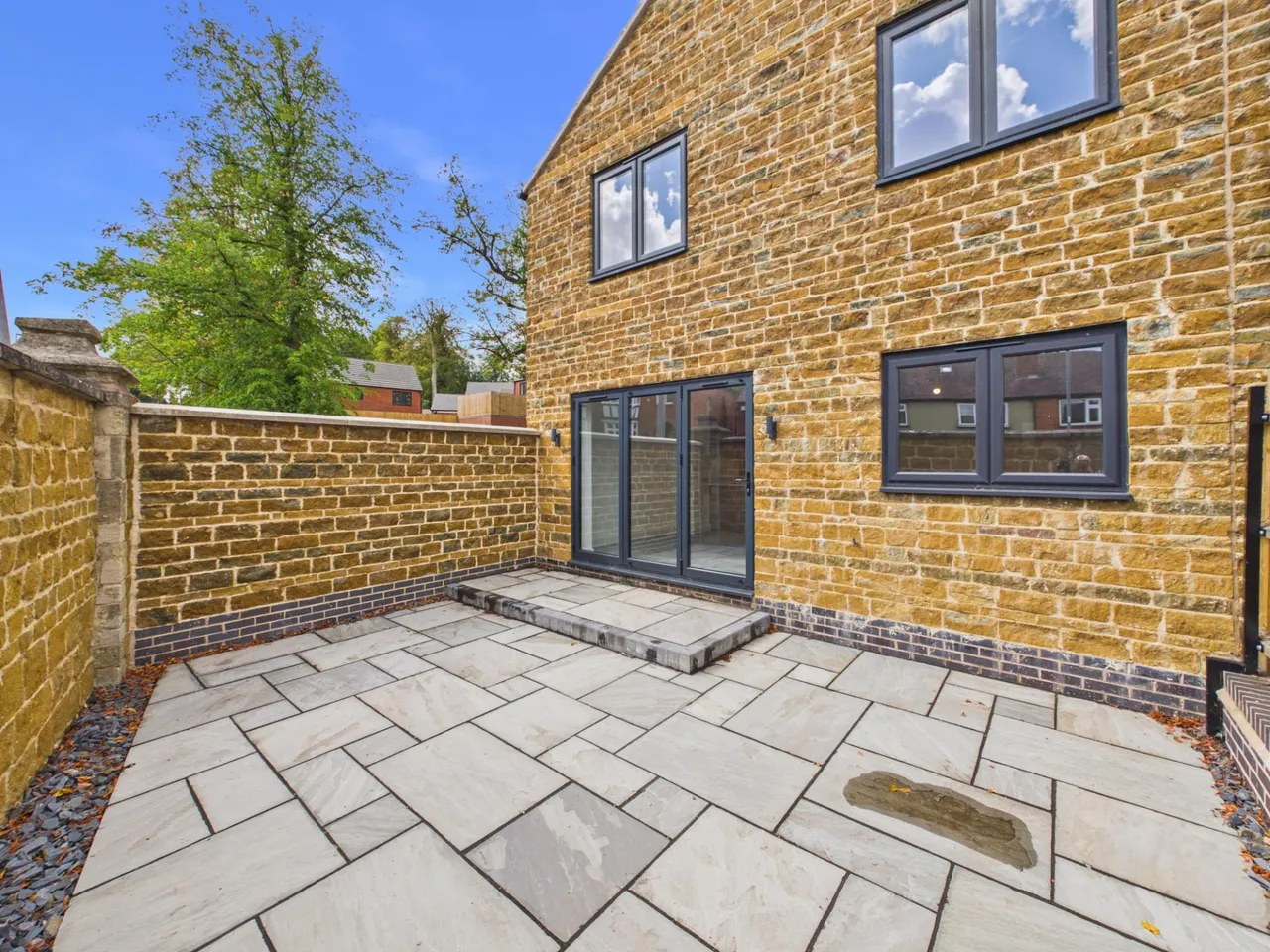 Mable Close, Melton Mowbray, LE13, photo 12