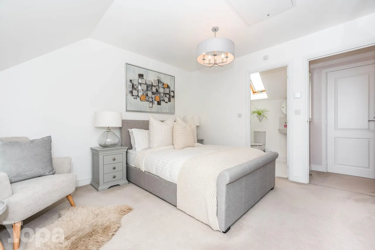 Emmeline Avenue, Swanscombe, DA10, photo 11