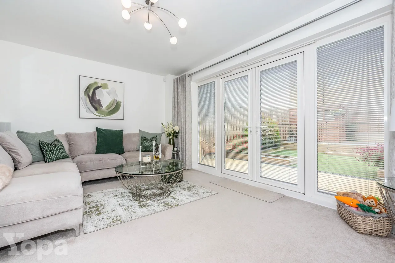 4 bed house for sale, Emmeline Avenue, Swanscombe, DA10