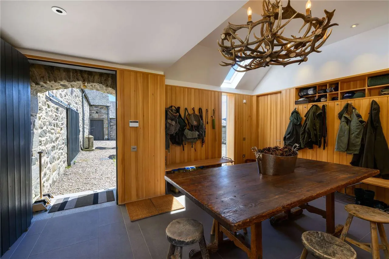 Pitlochry, Perth and Kinross, PH16 5RN, photo 5