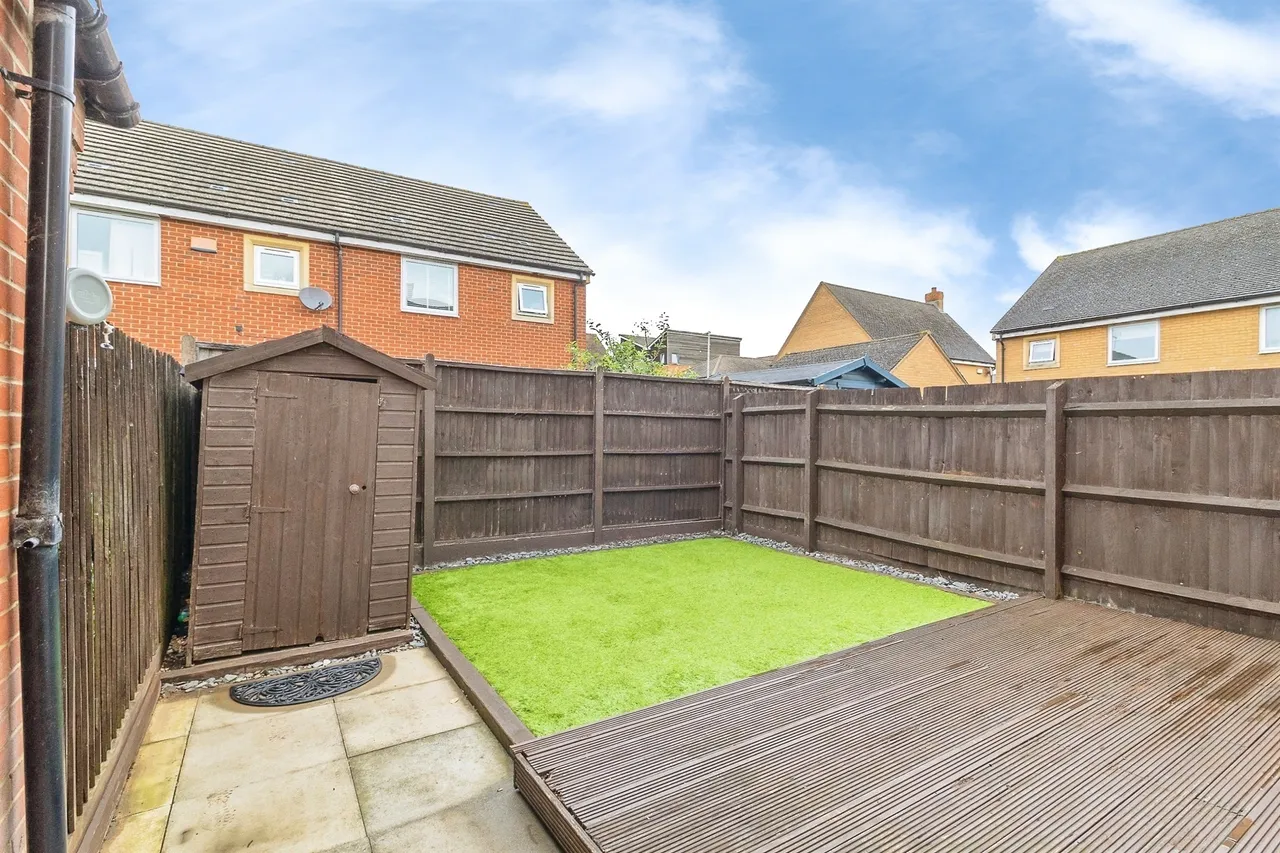 Somerset Walk, Broughton, MK10, photo 17