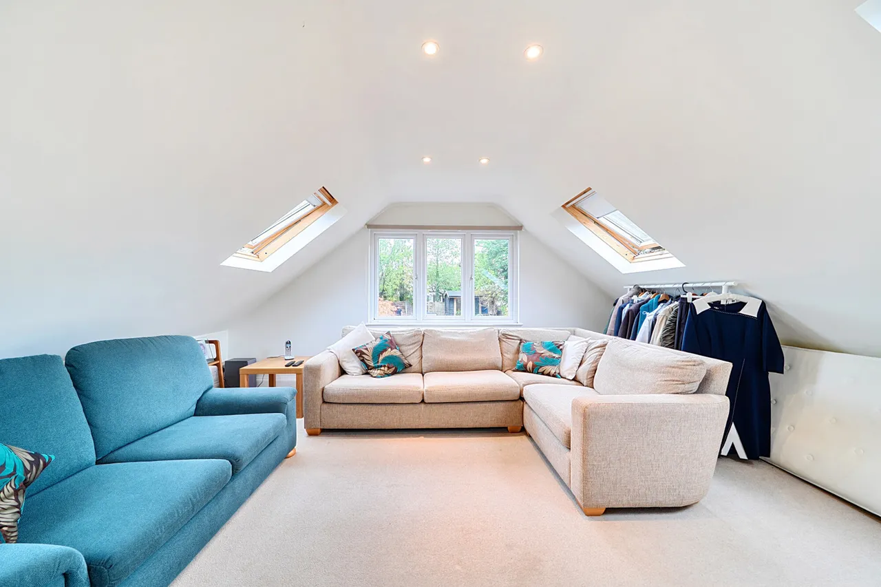 Highland Road, Northwood, HA6, photo 14