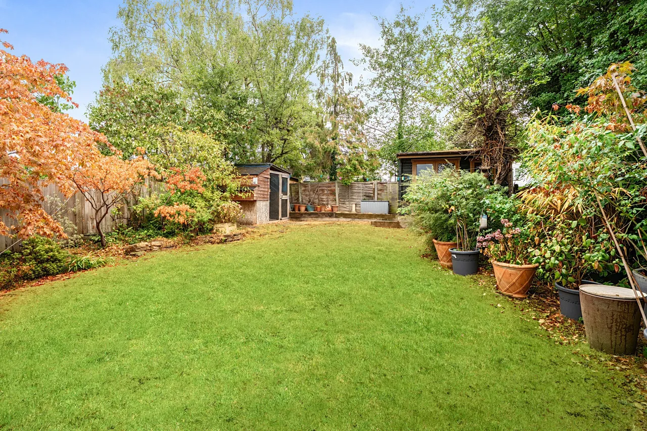 Highland Road, Northwood, HA6, photo 18