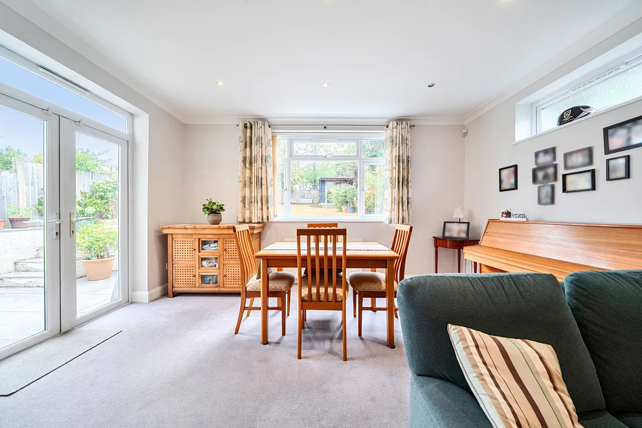 Highland Road, Northwood, HA6, photo 3