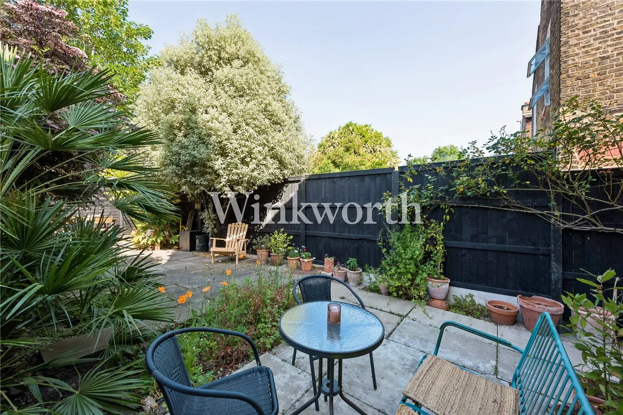 Gloucester Road, London, N17, photo 7