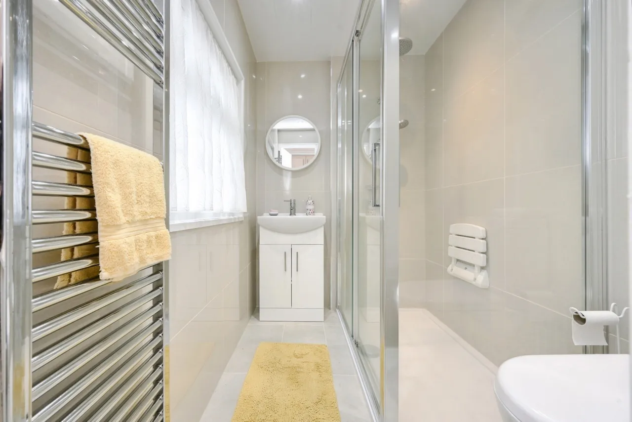 Bedford Road, Ravensden, Bedford, Bedfordshire, MK44, photo 25