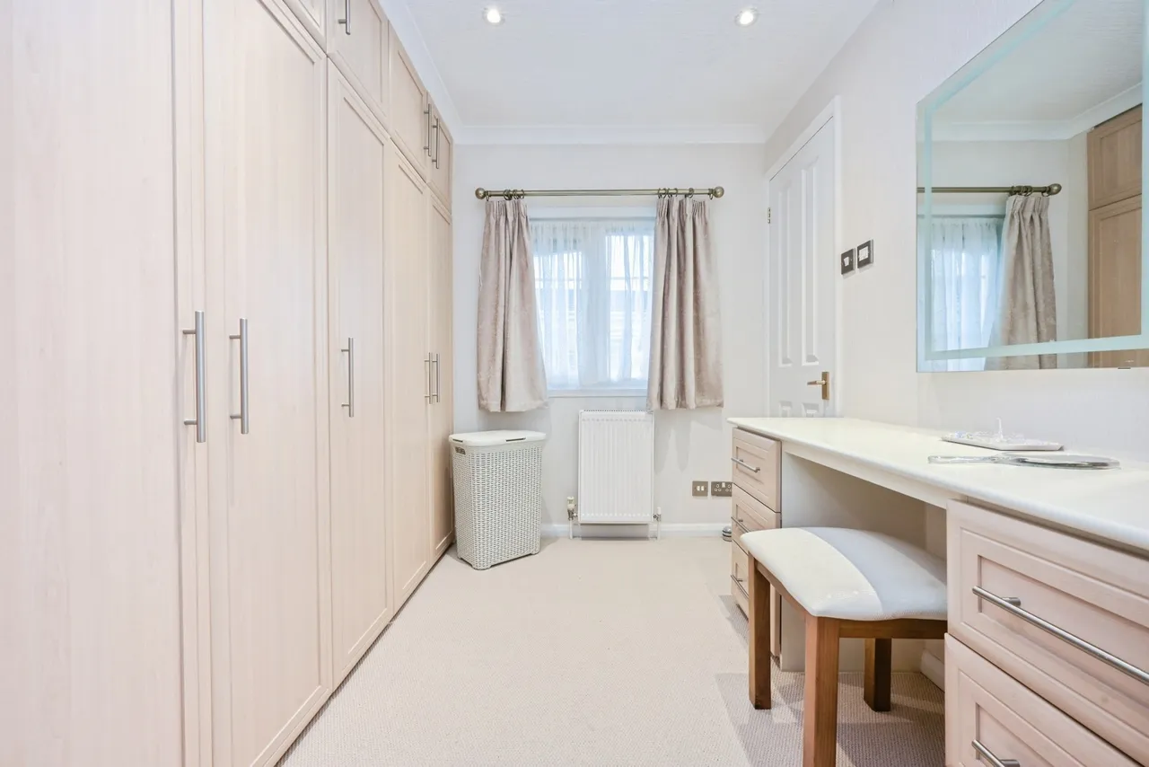 Bedford Road, Ravensden, Bedford, Bedfordshire, MK44, photo 7