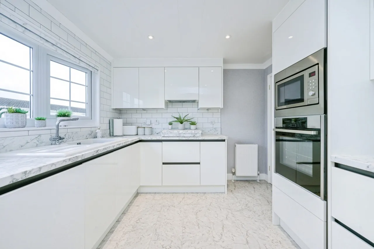 Bedford Road, Ravensden, Bedford, Bedfordshire, MK44, photo 27