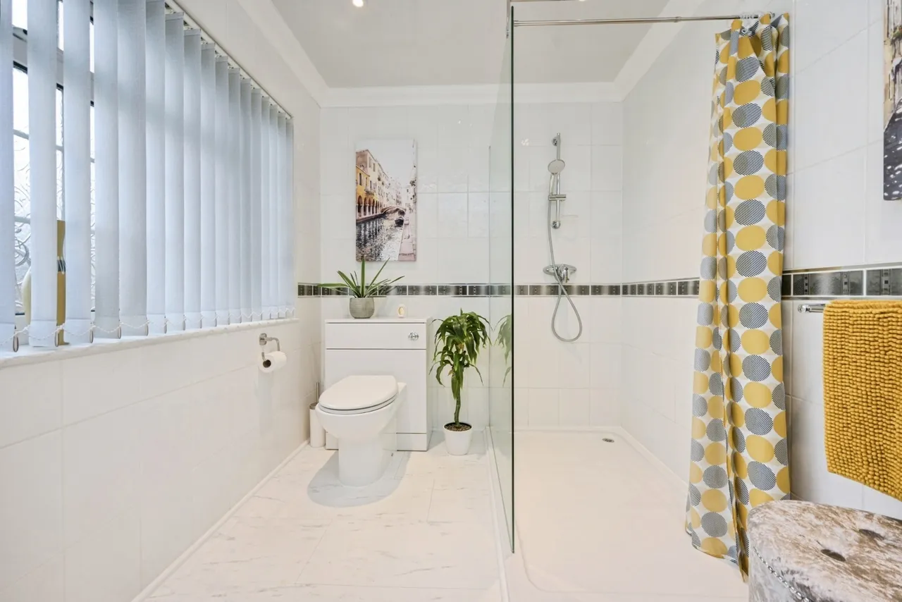 Bedford Road, Ravensden, Bedford, Bedfordshire, MK44, photo 13