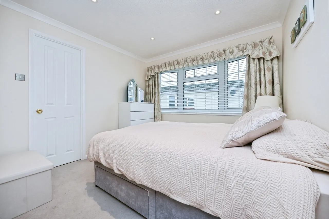 Bedford Road, Ravensden, Bedford, Bedfordshire, MK44, photo 17