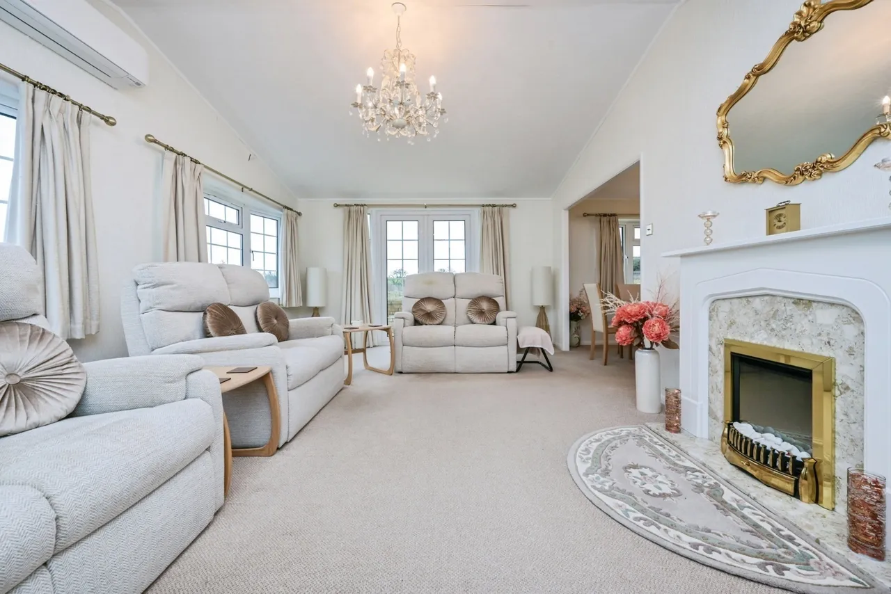 Bedford Road, Ravensden, Bedford, Bedfordshire, MK44, photo 20