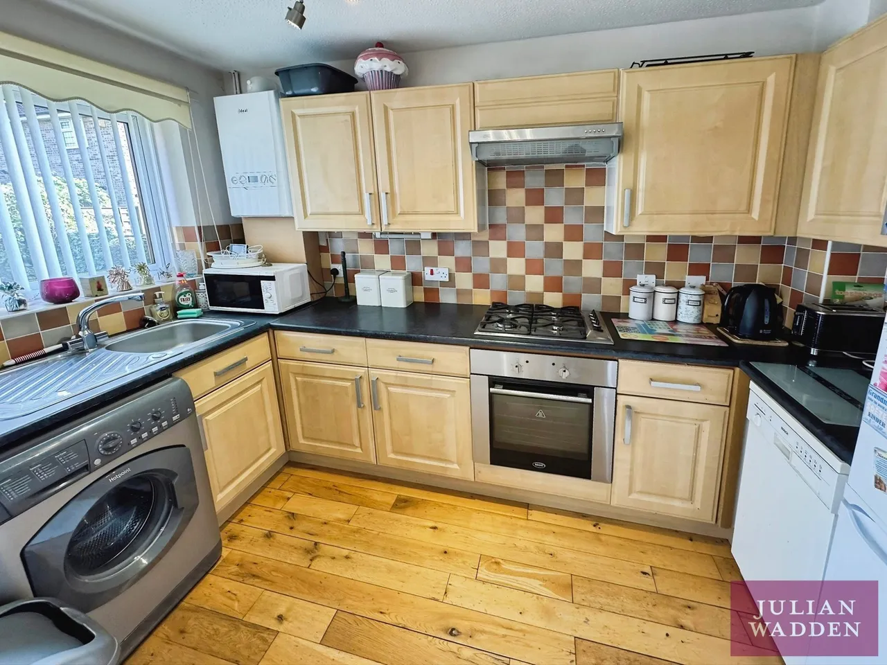 Uppermill Drive, Burnage, M19, photo 3