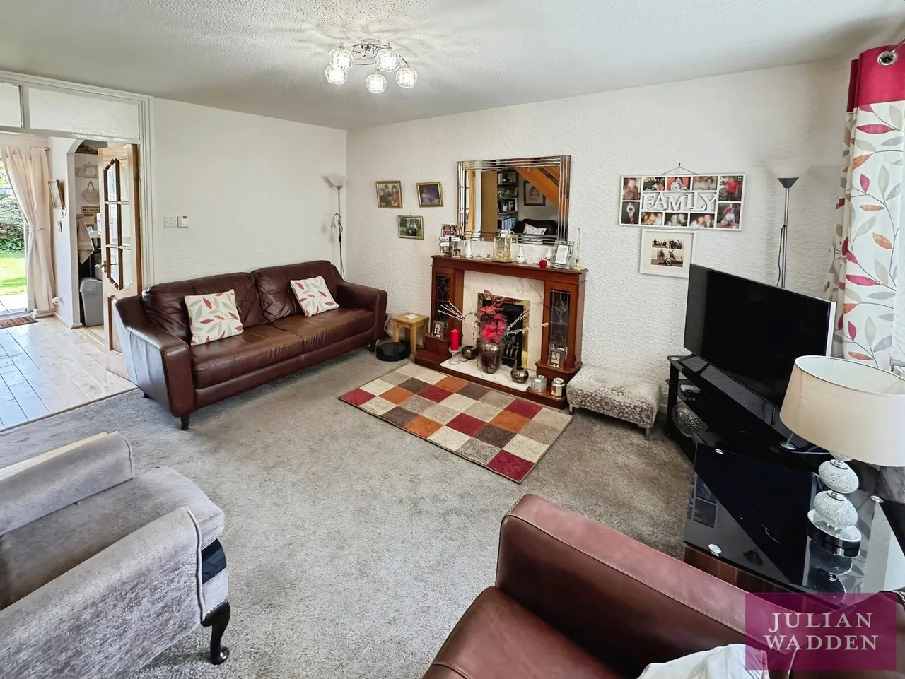 Uppermill Drive, Burnage, M19, photo 11
