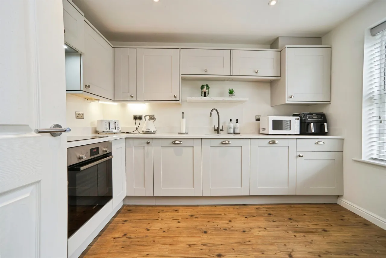 Odile Mews, Eldwick, Bingley, photo 3