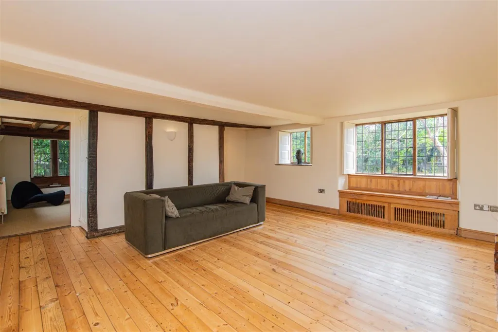 Bell Hill, Finedon, photo 16