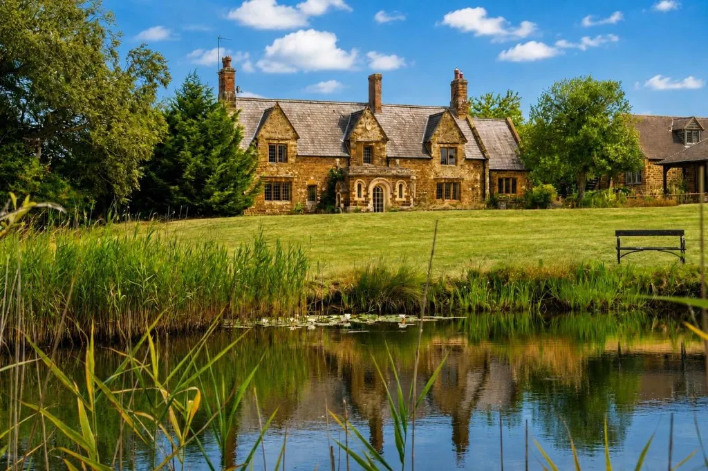 Bell Hill, Finedon, photo 35