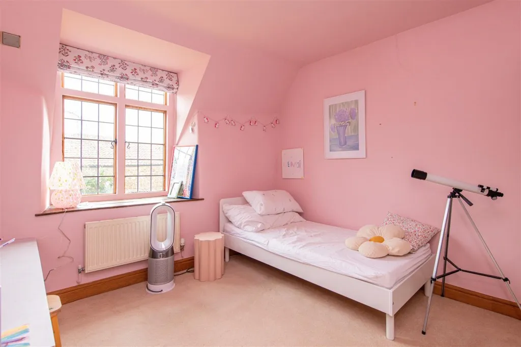 Bell Hill, Finedon, photo 26