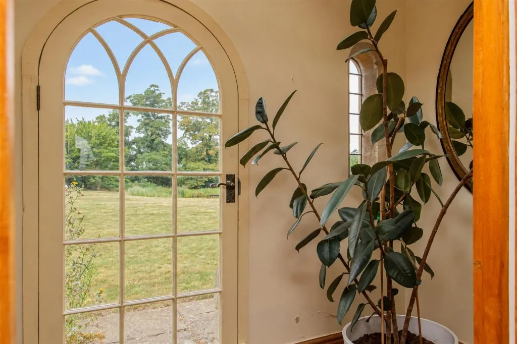 Bell Hill, Finedon, photo 15