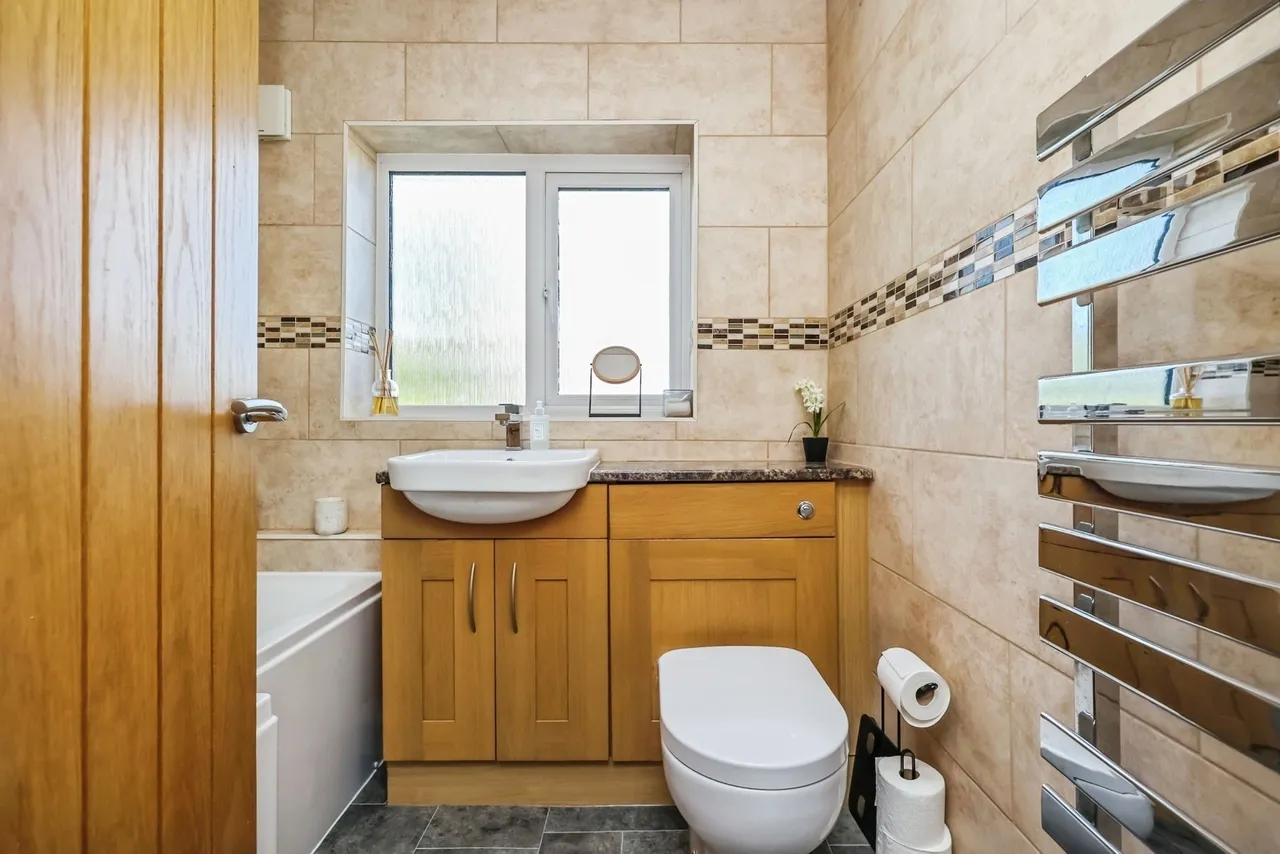 Plumb Road, Hucknall, NG15, photo 17