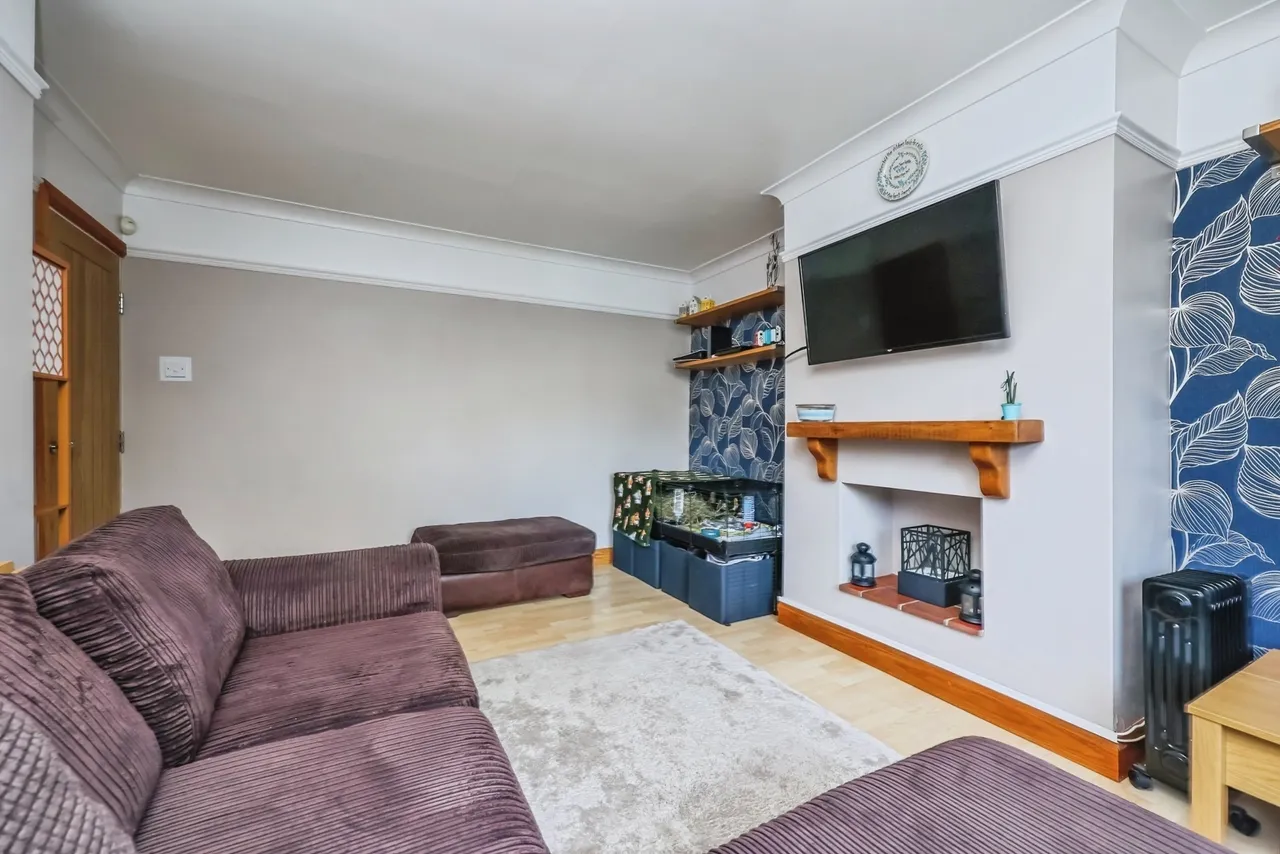 Plumb Road, Hucknall, NG15, photo 2