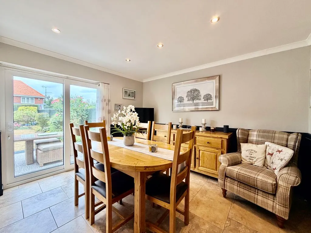 Ronald Road, Beaconsfield HP9 1AJ, photo 8