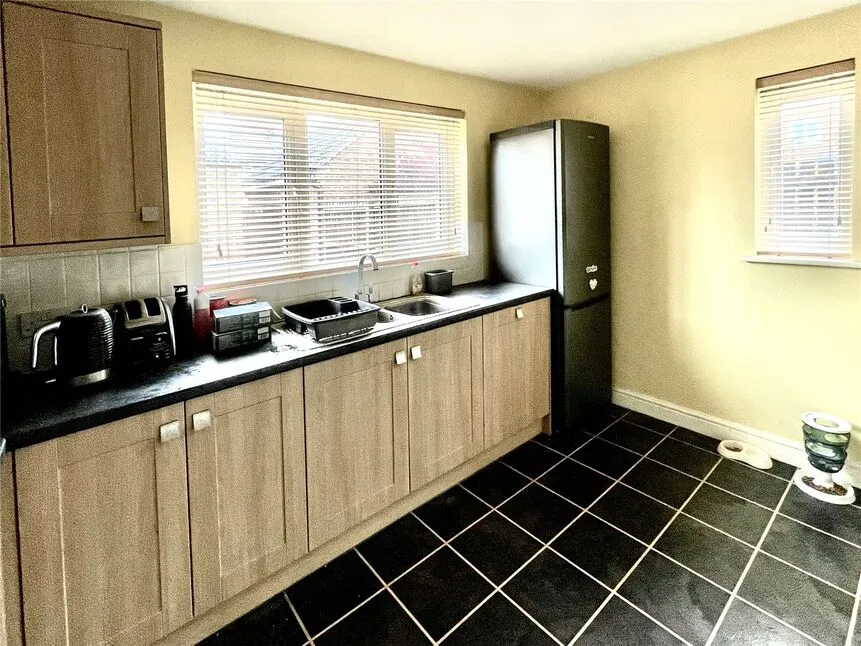 Kingfisher Drive, Wombwell, South Yorkshire, S73, photo 4