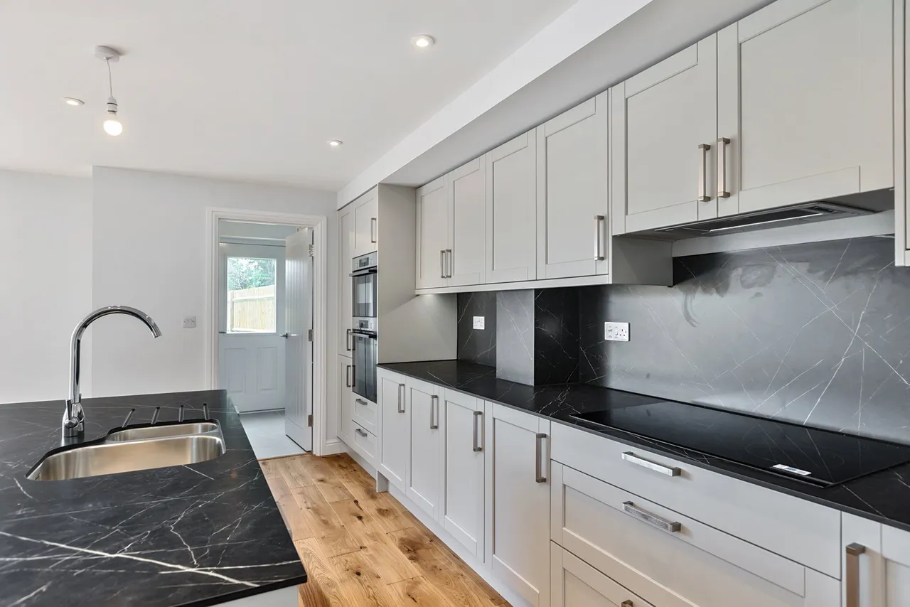 Spenny Lane, Claygate, TN12, photo 5