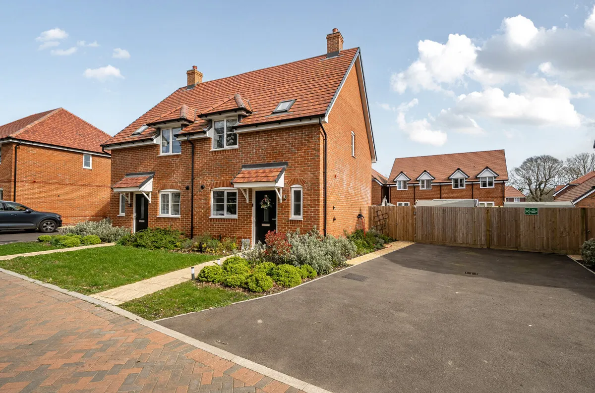 2 bed house for sale — Kirdford, RH14 0JD