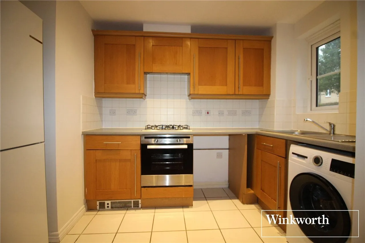 Bennington Drive, Borehamwood, WD6, photo 4