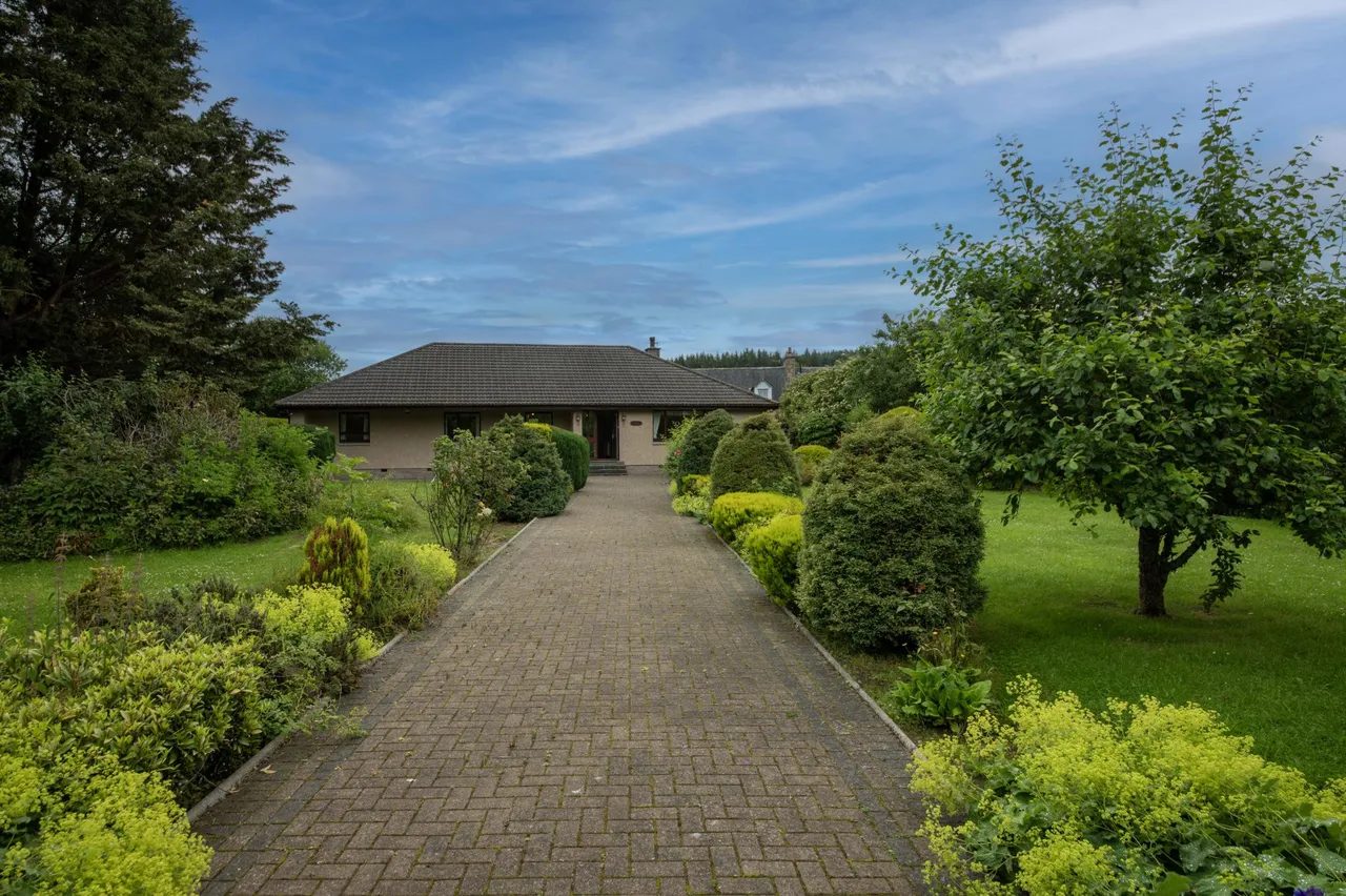Broomfield Square, Aberlour, AB38, photo 19