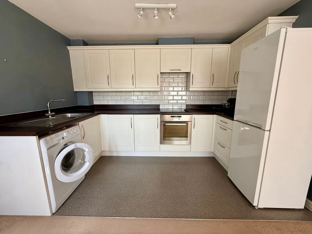 Watling Gardens, Dunstable LU6 3FD, photo 4