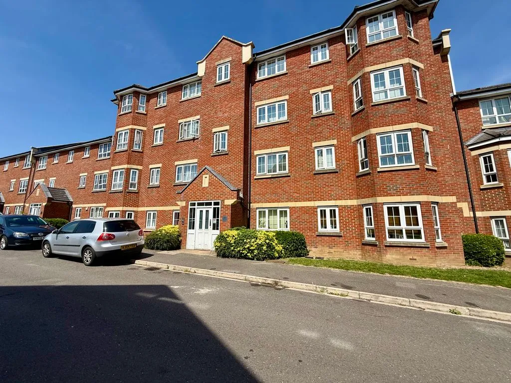Watling Gardens, Dunstable LU6 3FD, photo 11