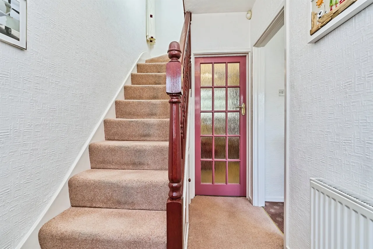 Cherry Tree Avenue, Walsall, photo 5