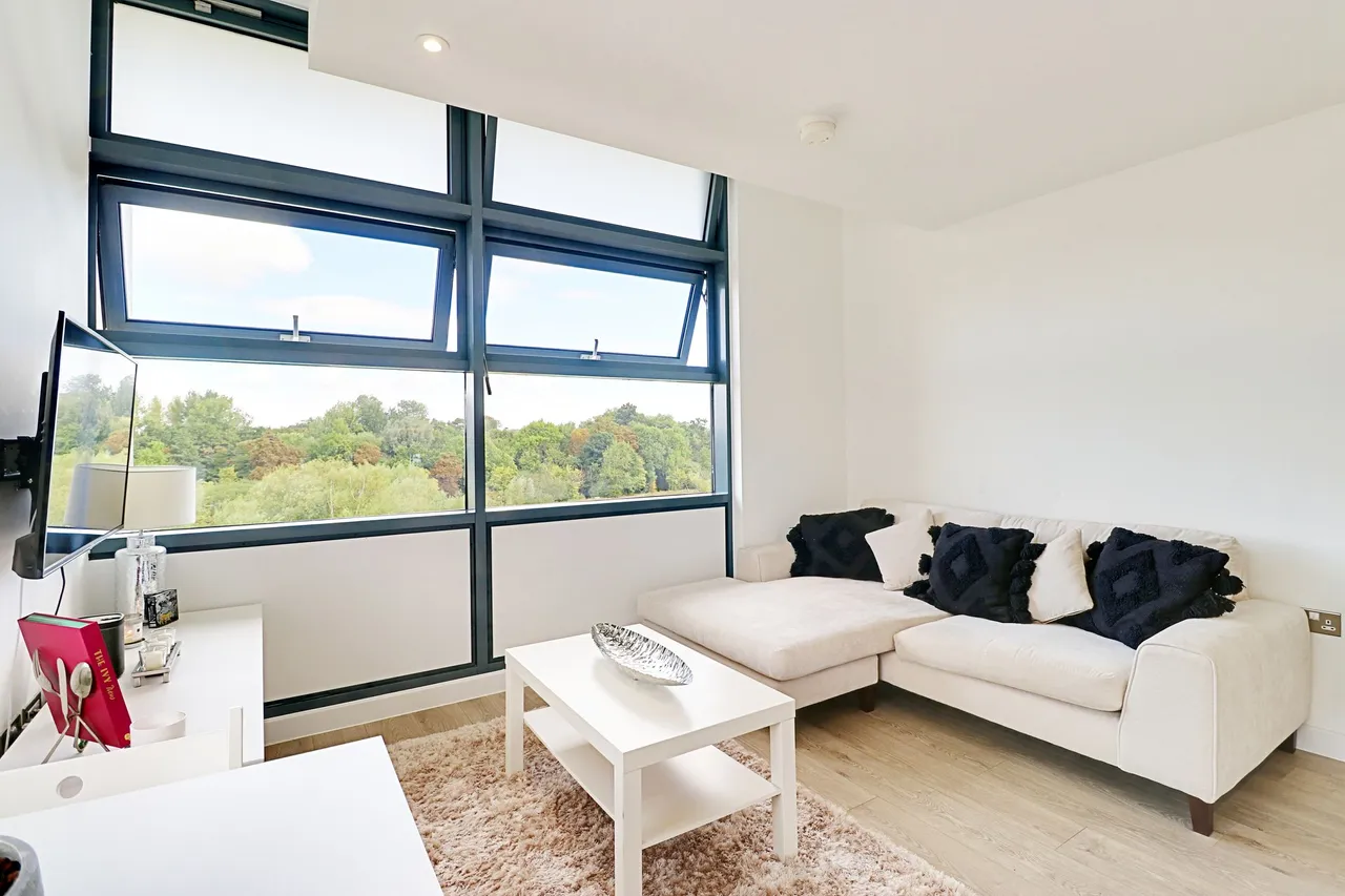 Edinburgh Gate, Harlow, CM20, photo 6